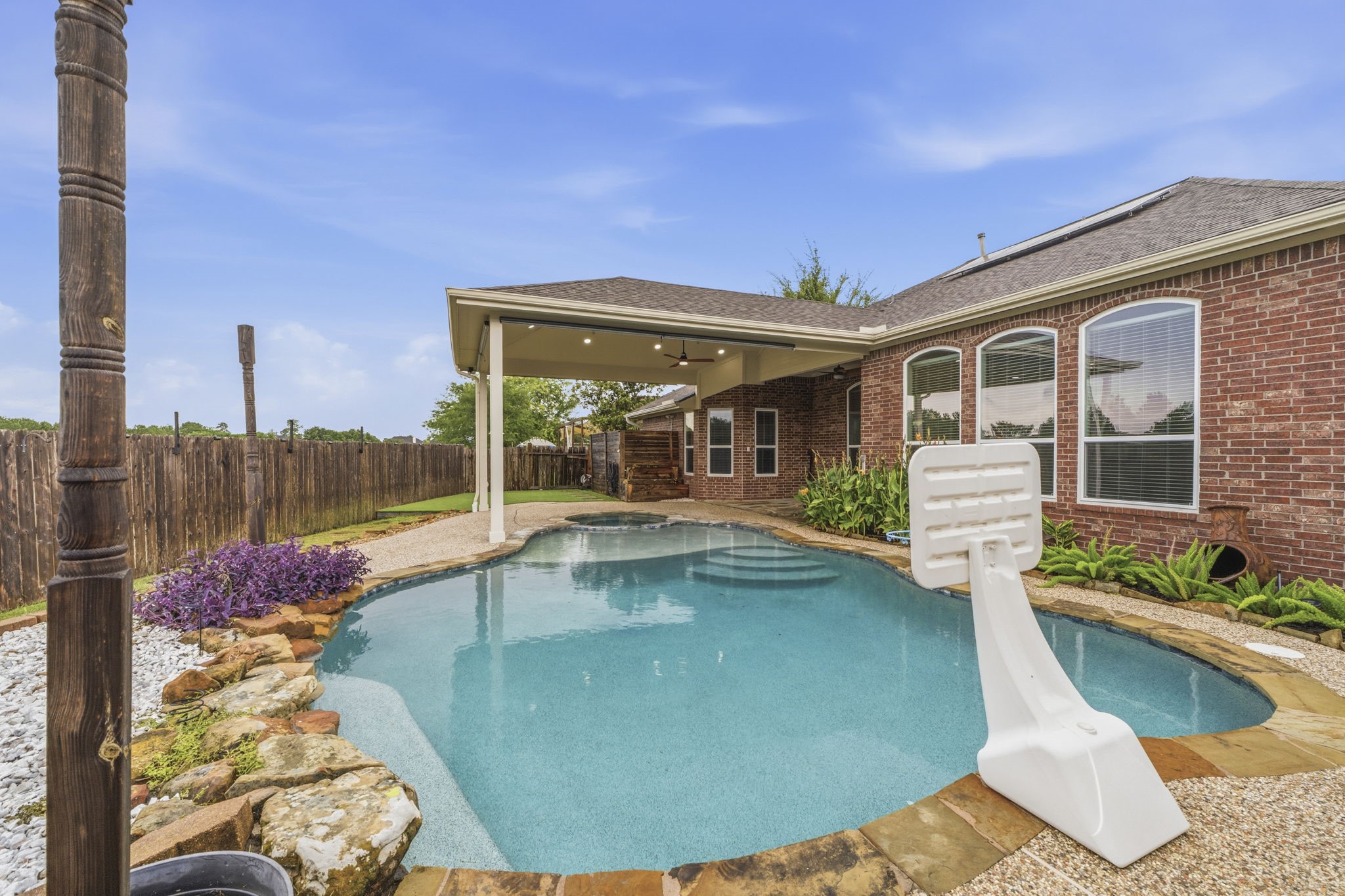 17207 Eagle Ledge Drive Property Photo 32