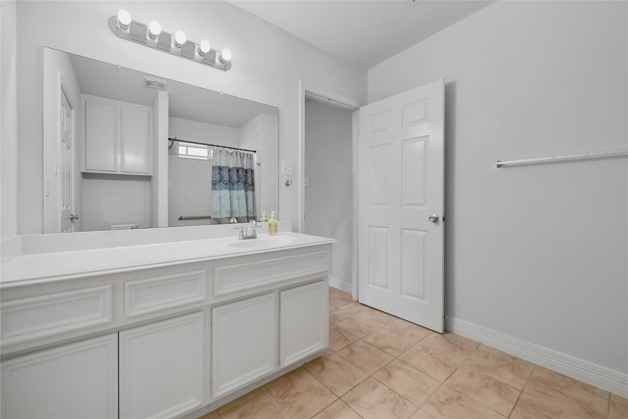 4943 Gammage Street Property Photo 19