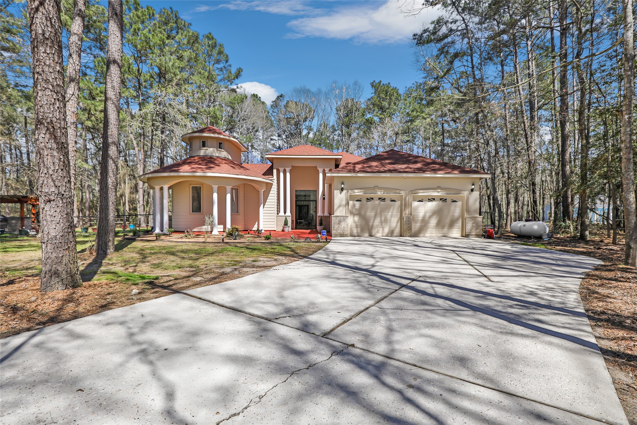21971 Blazing Trail Property Photo