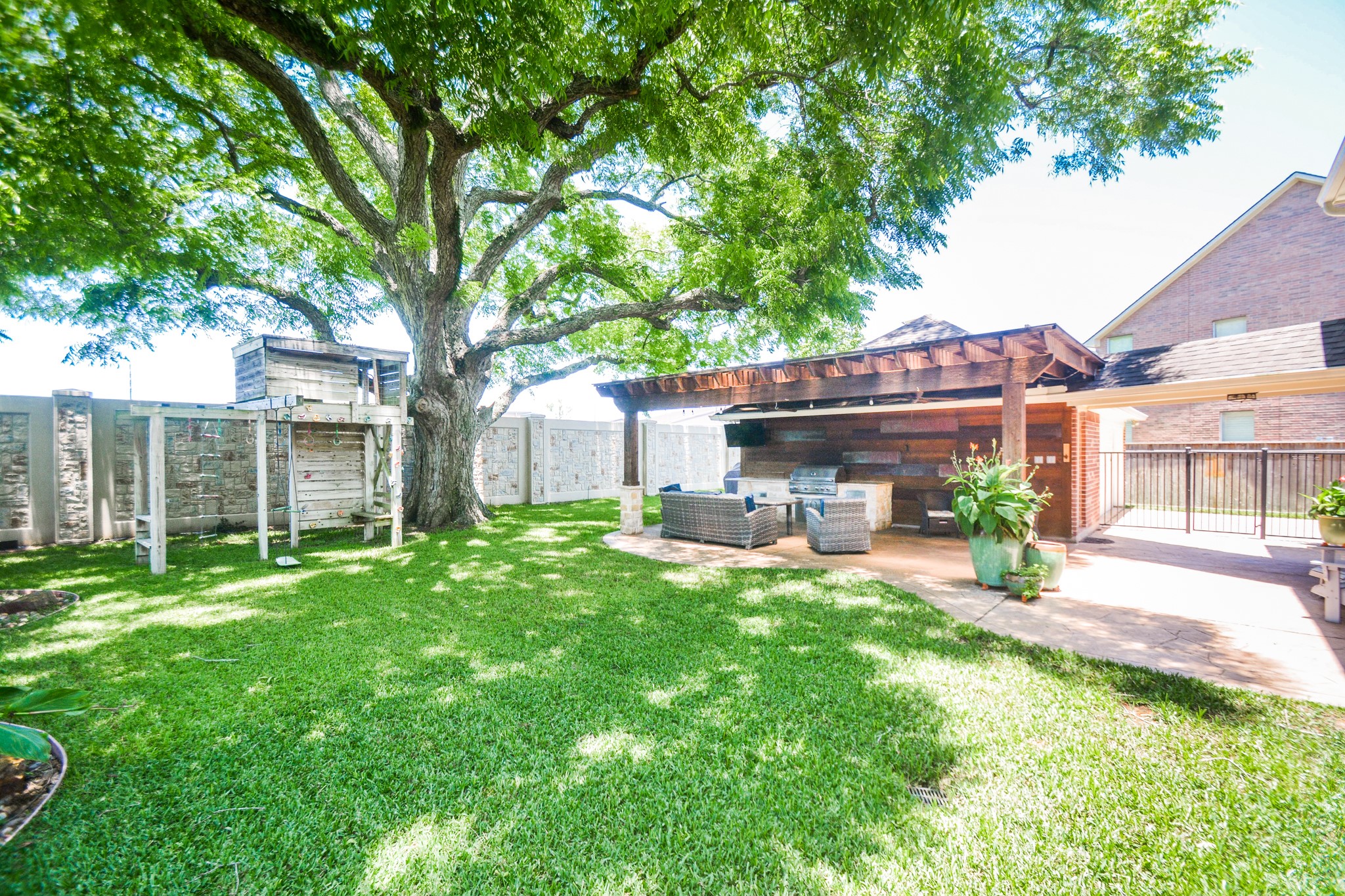 19 Oakmere Place Property Photo 29