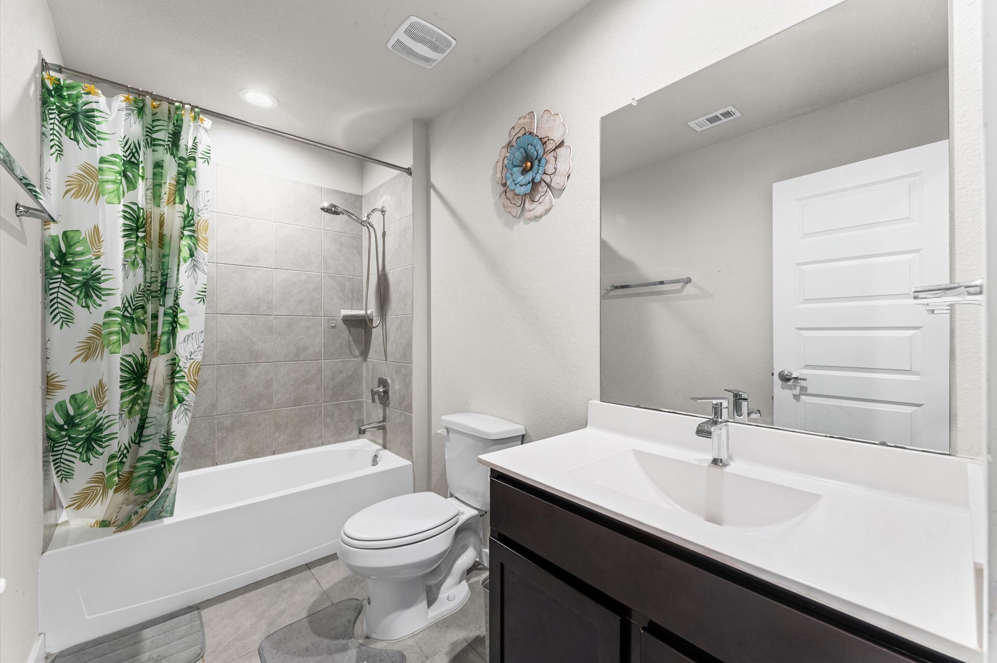 7606 Rainham Valley Lane Property Photo 12