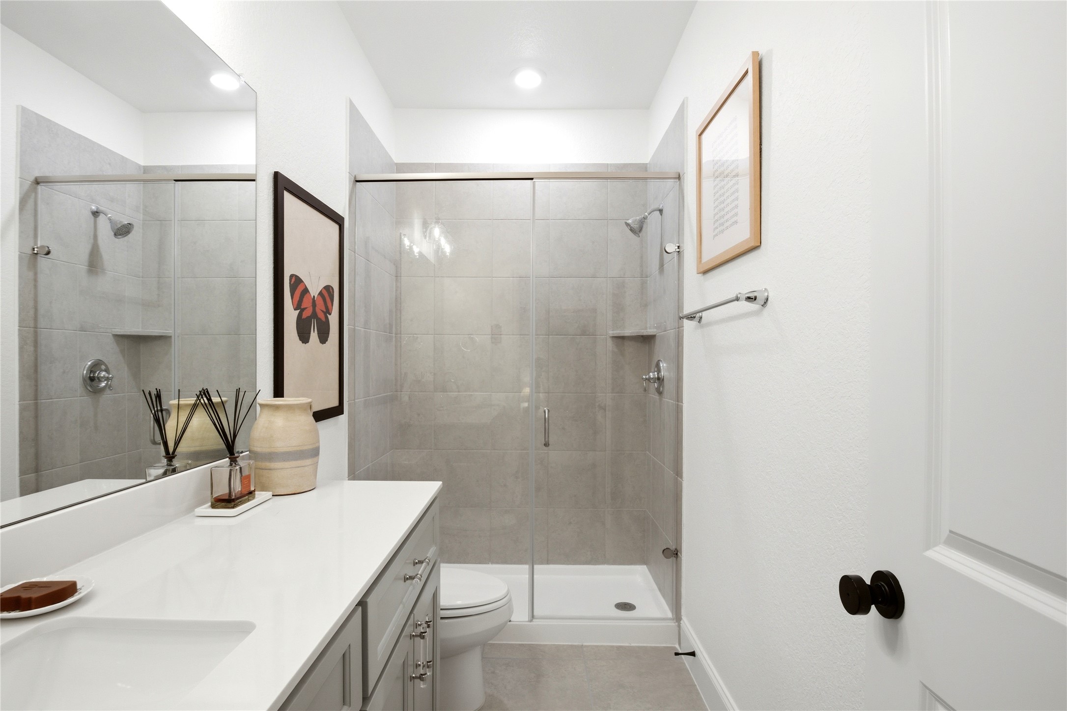 22104 Volante Drive Property Photo 14