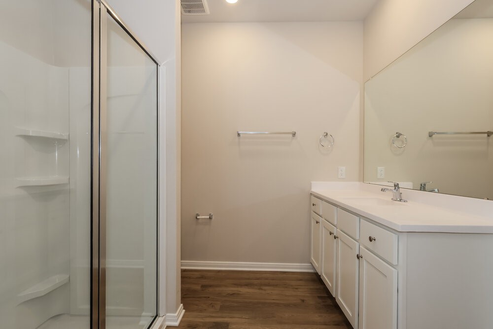15667 Plum Brook Drive Property Photo 11