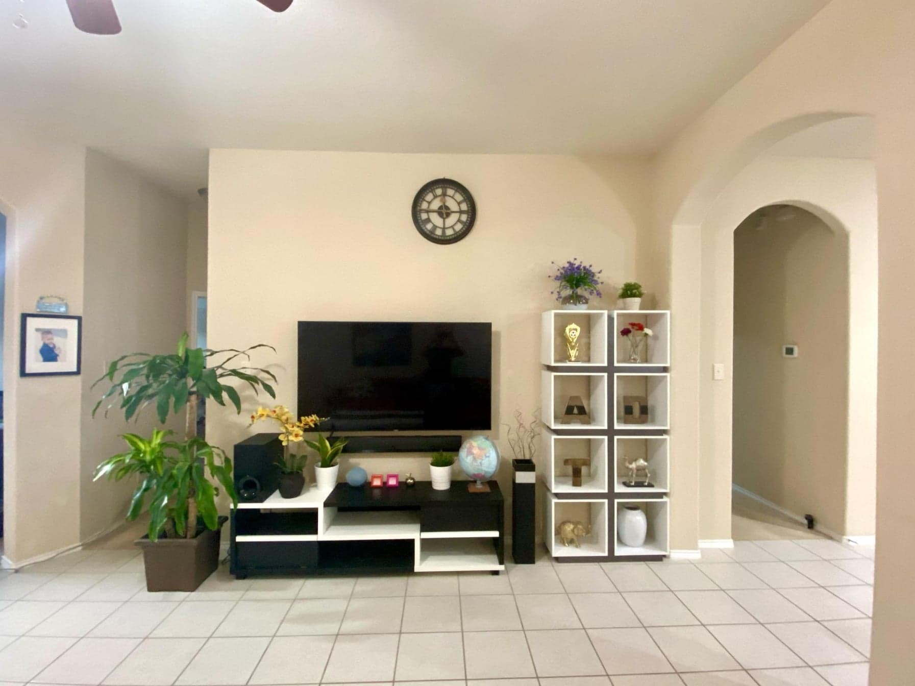 21494 Kings Bend Drive Property Photo 8