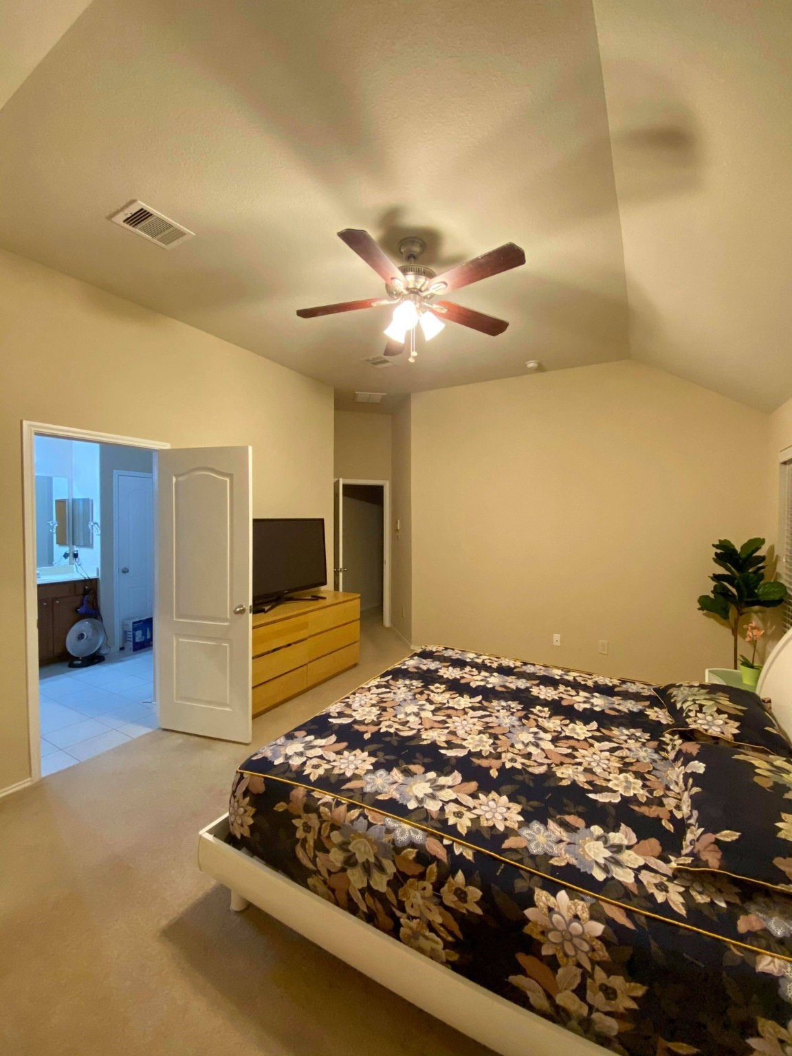 21494 Kings Bend Drive Property Photo 19