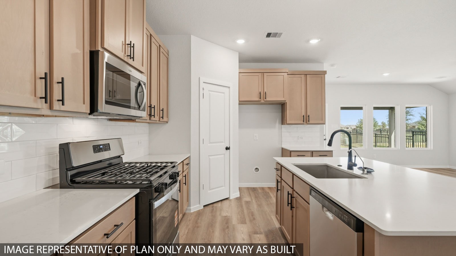 21918 Vernazza Bend Drive Property Photo 2