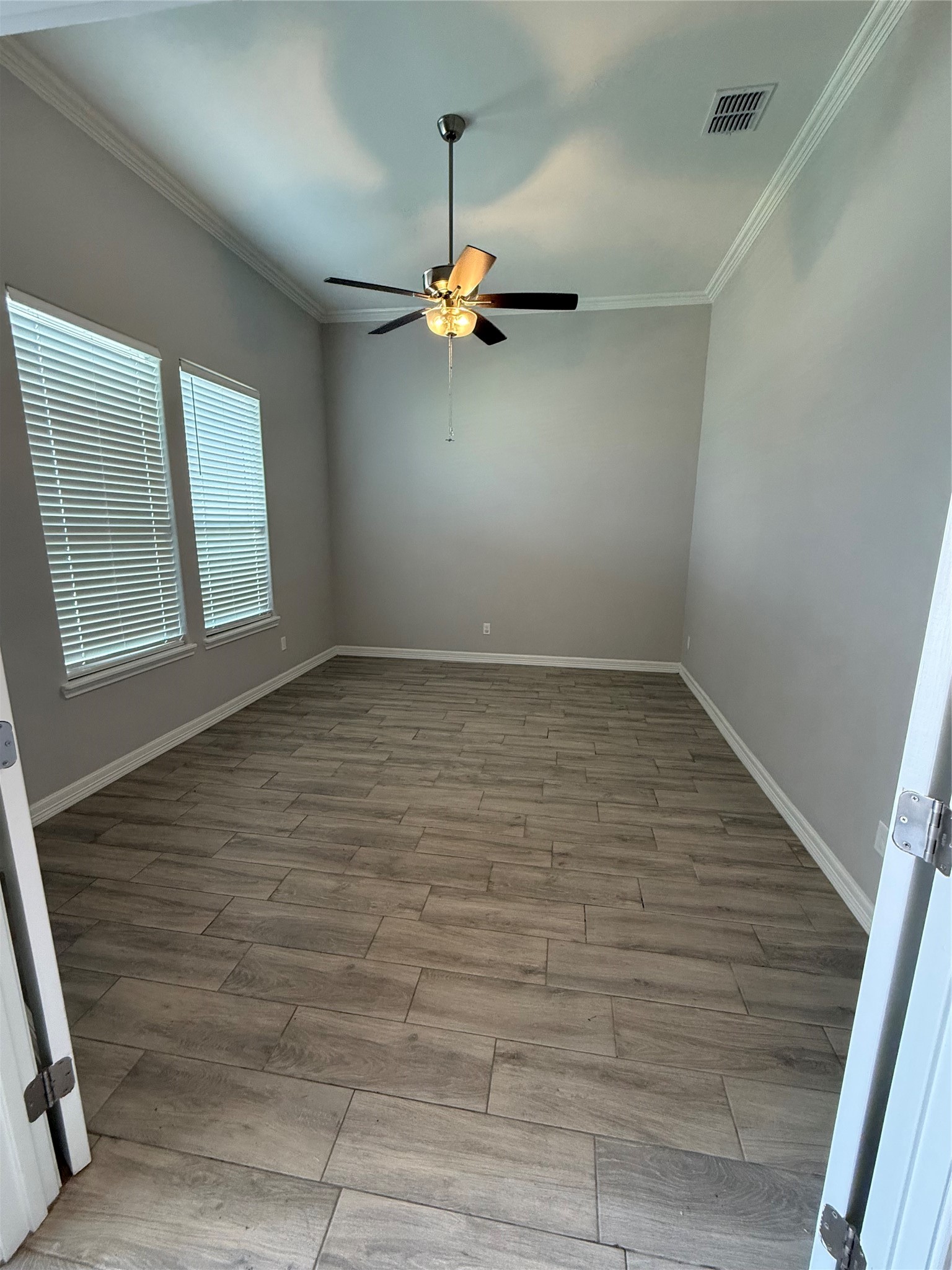 100 Speargrass Lane Property Photo 3
