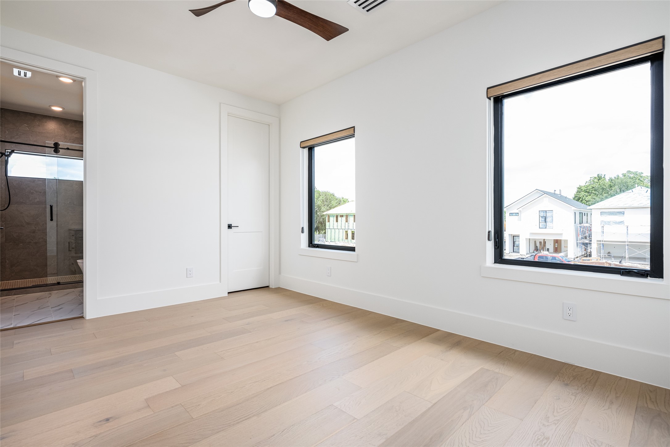 631 Rolling Oaks Property Photo 44