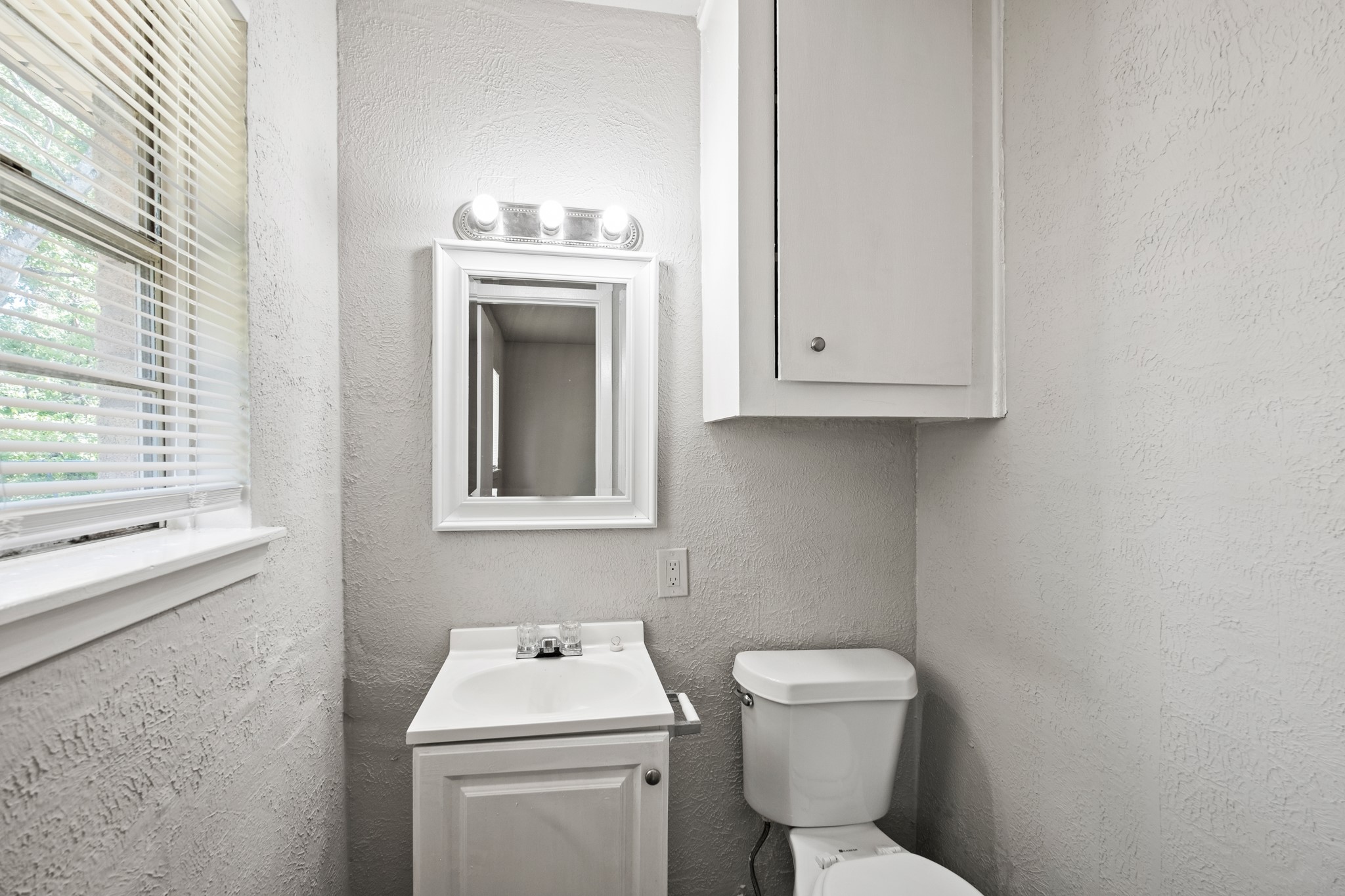 5023 Shorehaven Circle Property Photo 9