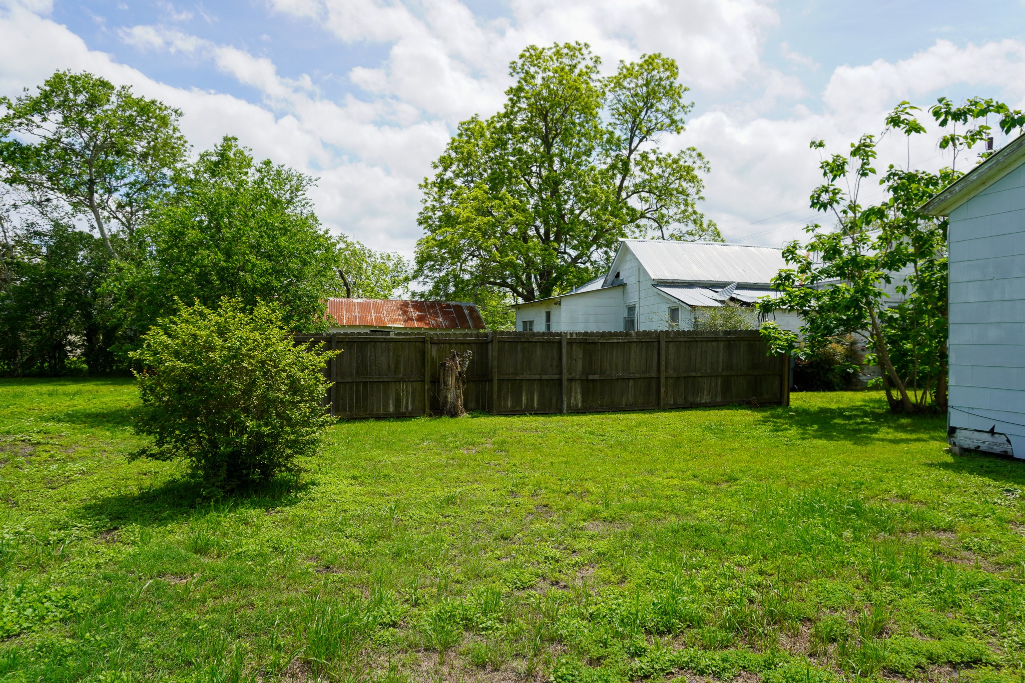 509 S Saint Andrews Street Property Photo 6