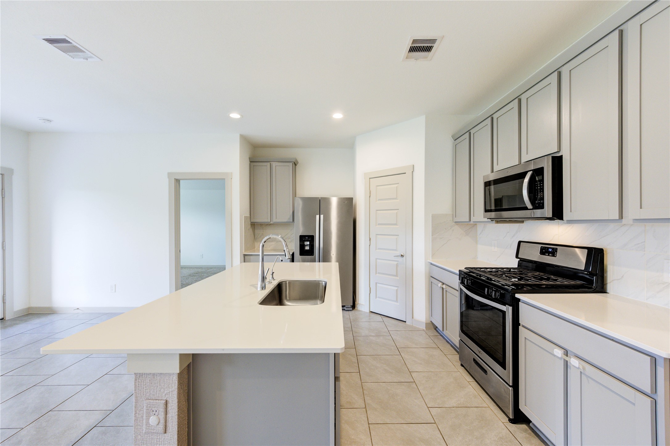 29430 Travis Trace Property Photo 2