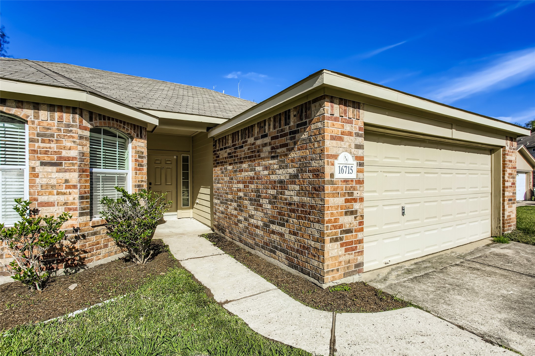 16715 Jib Court Property Photo 3
