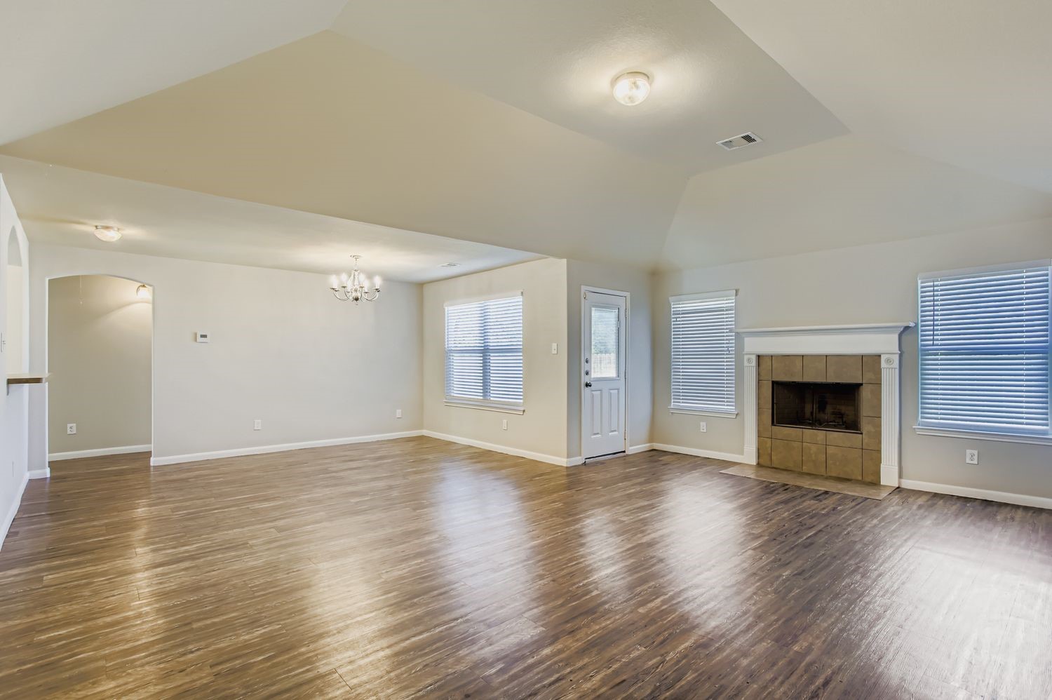 16715 Jib Court Property Photo 5