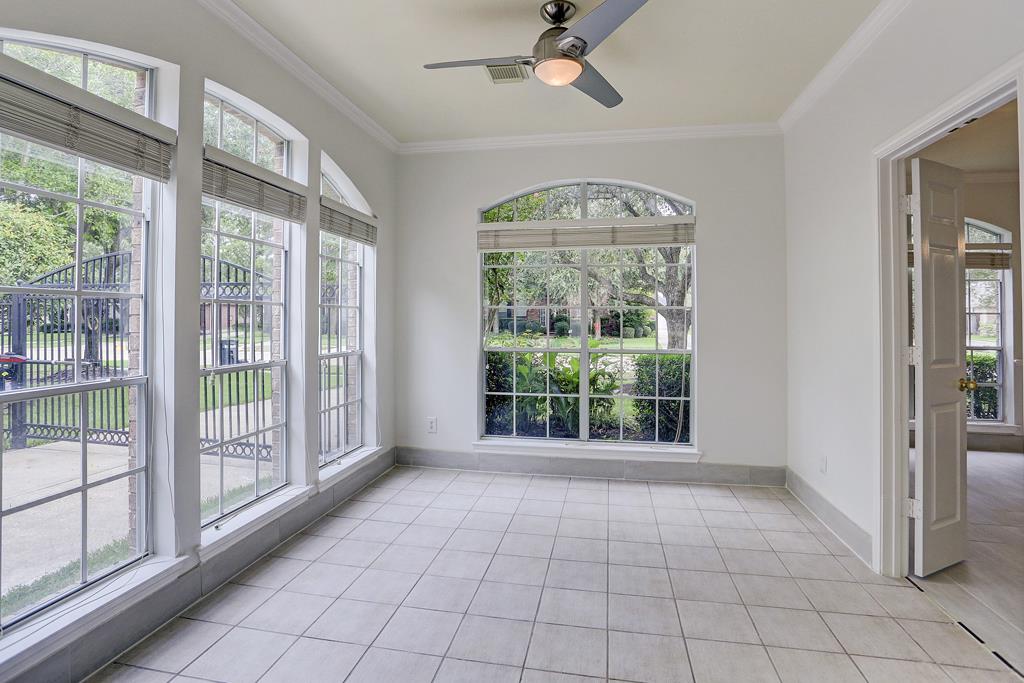 5634 Heather Run Property Photo 11