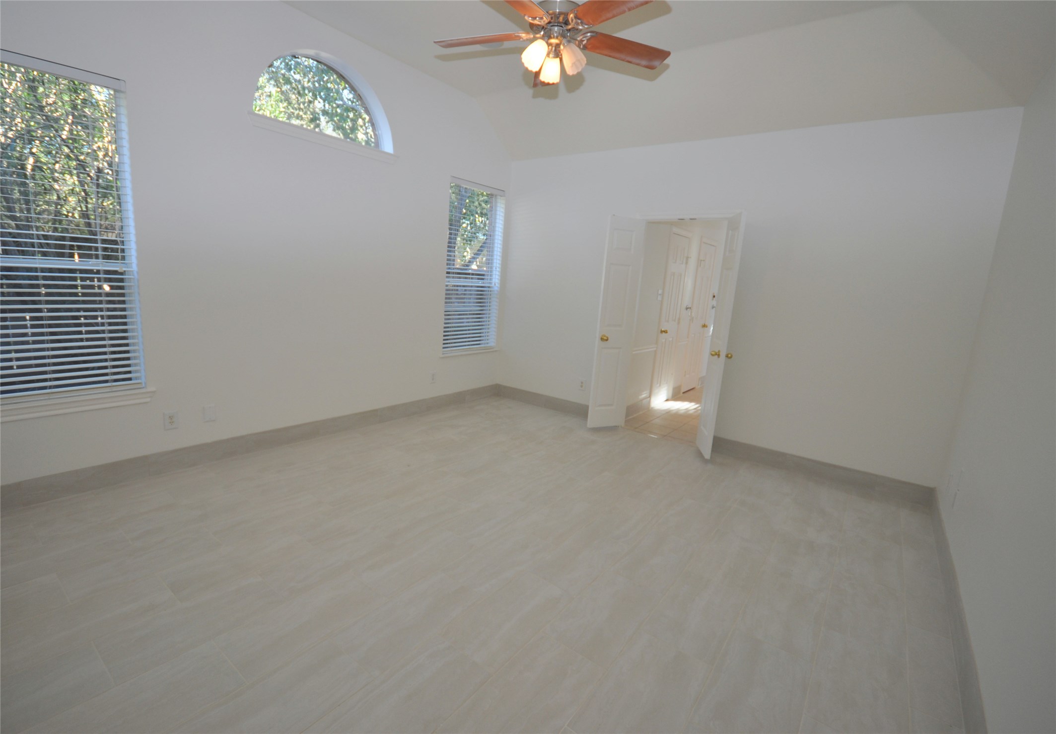 5634 Heather Run Property Photo 16