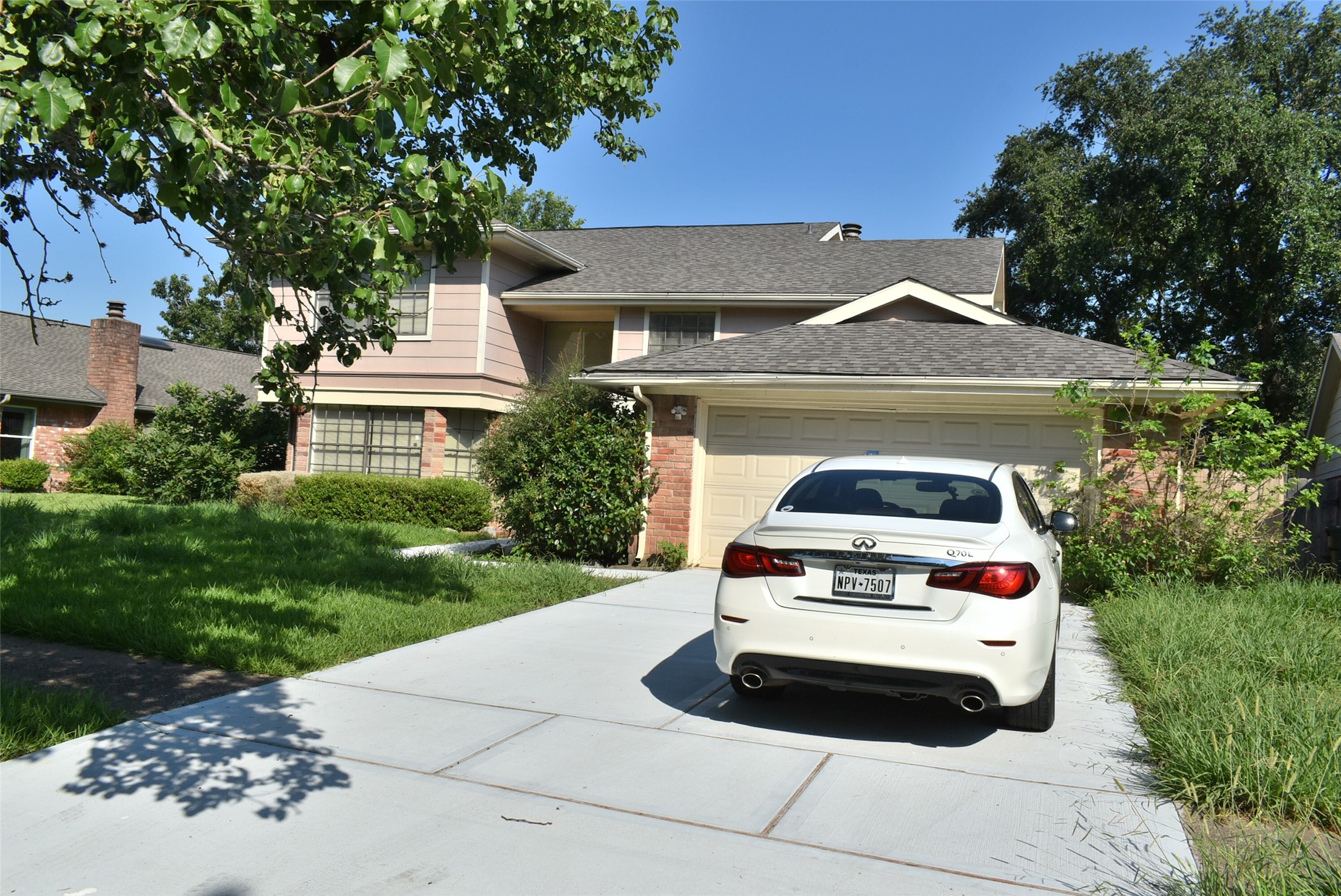 2930 Colony Drive Property Photo 1