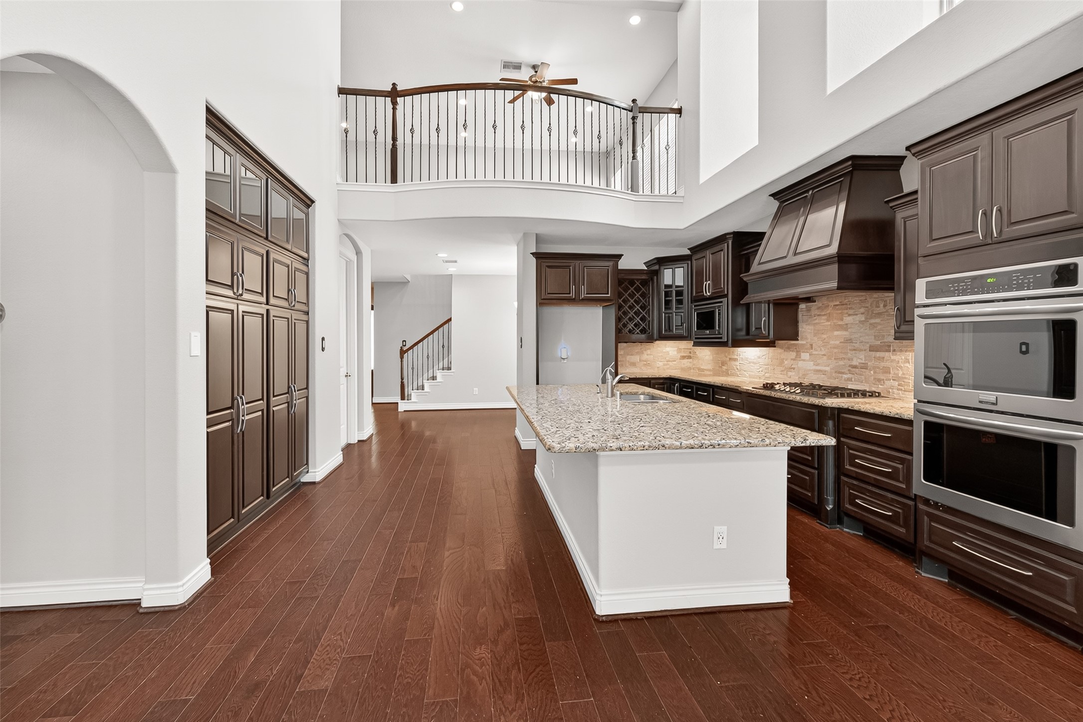 24122 Valencia Ridge Lane Property Photo 12