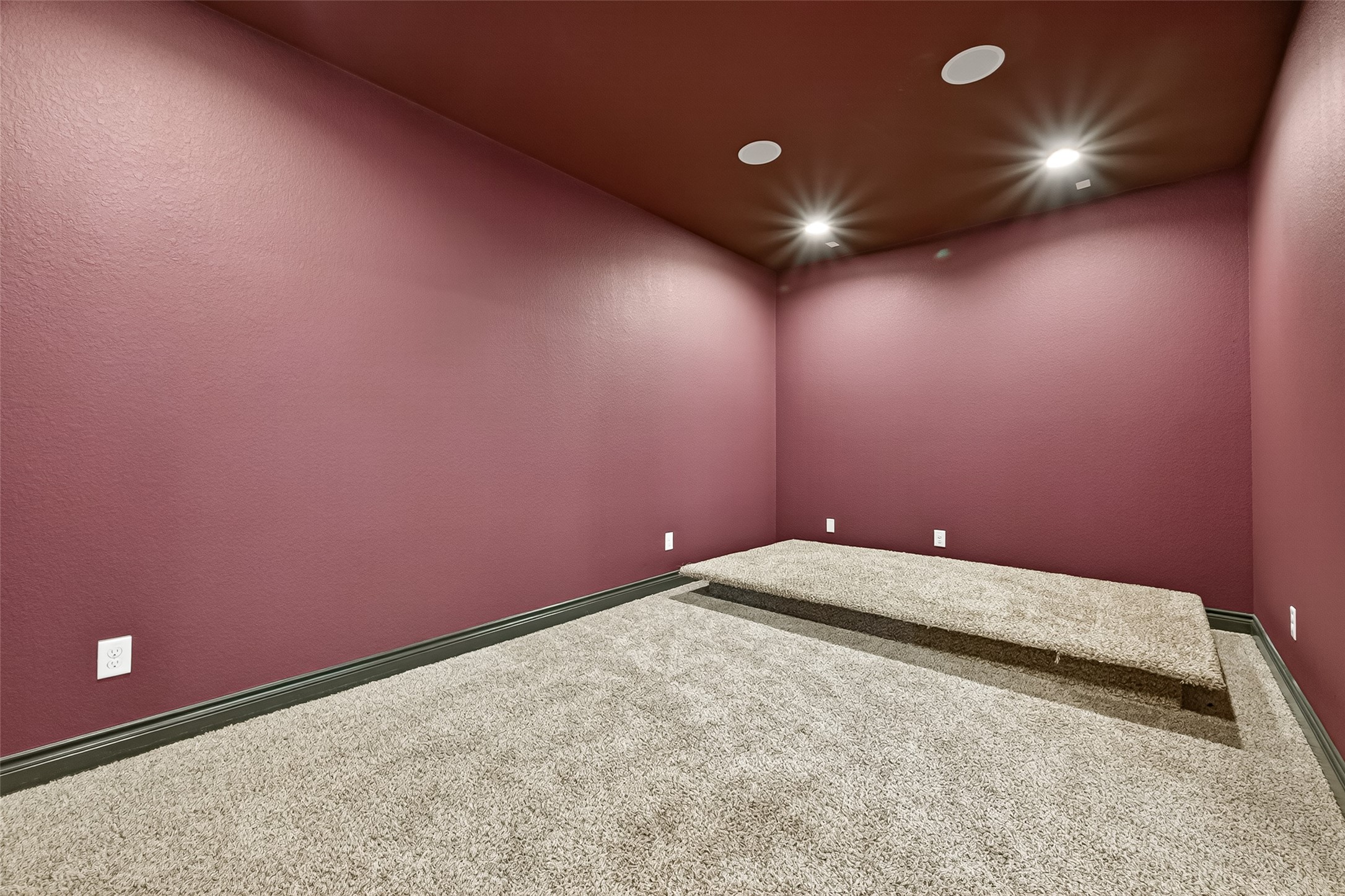24122 Valencia Ridge Lane Property Photo 27