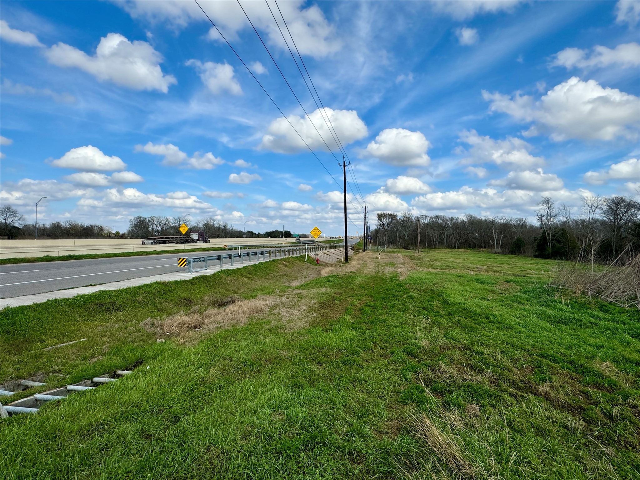 12425 Us-59 Property Photo 3