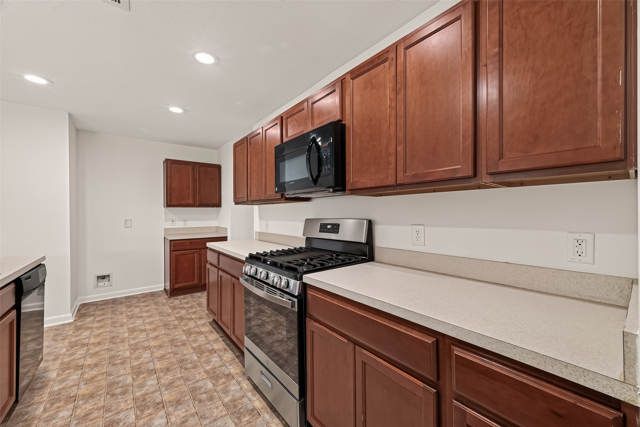 3406 Trent Stone Lane Property Photo 16