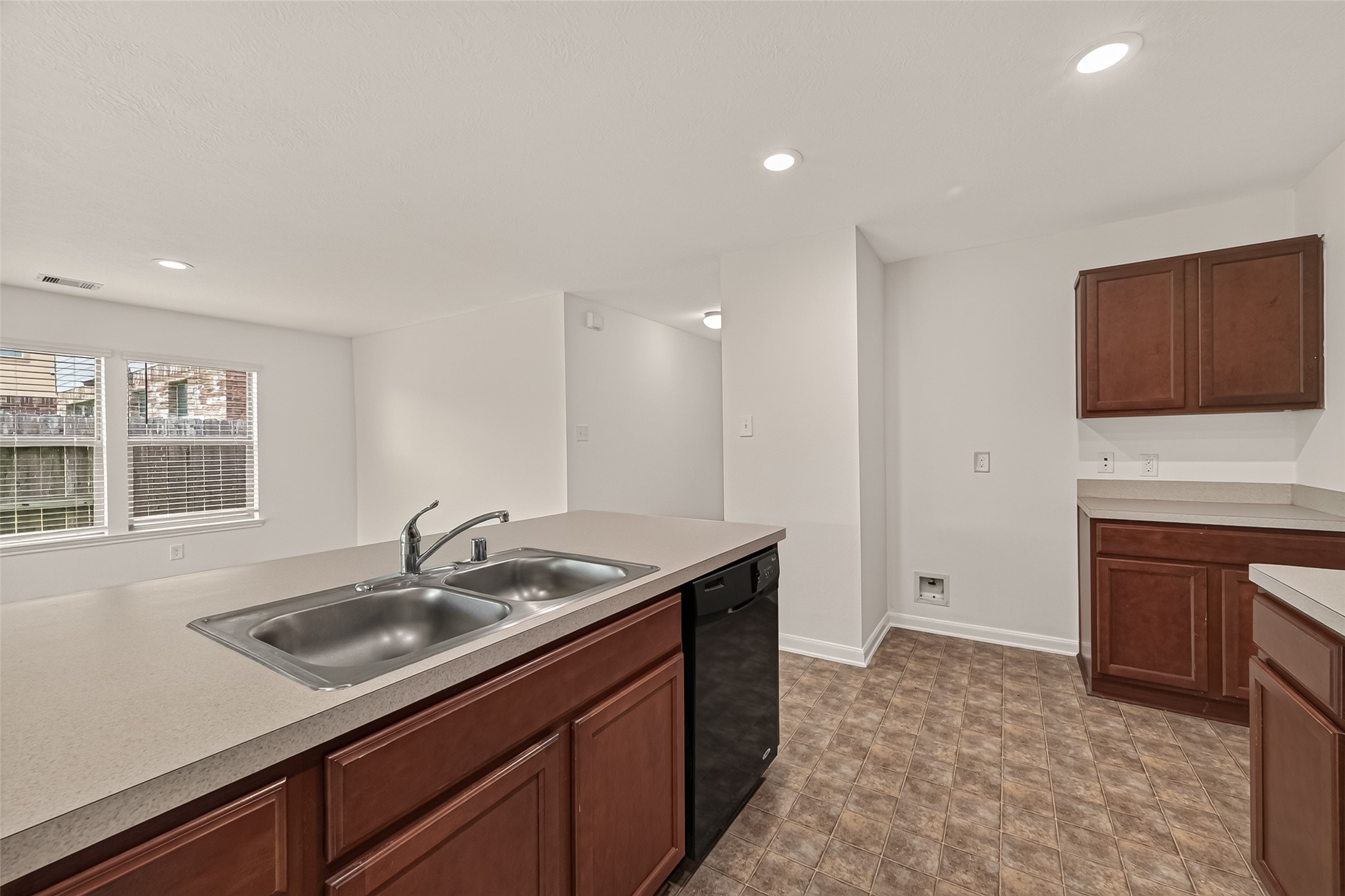 3406 Trent Stone Lane Property Photo 17