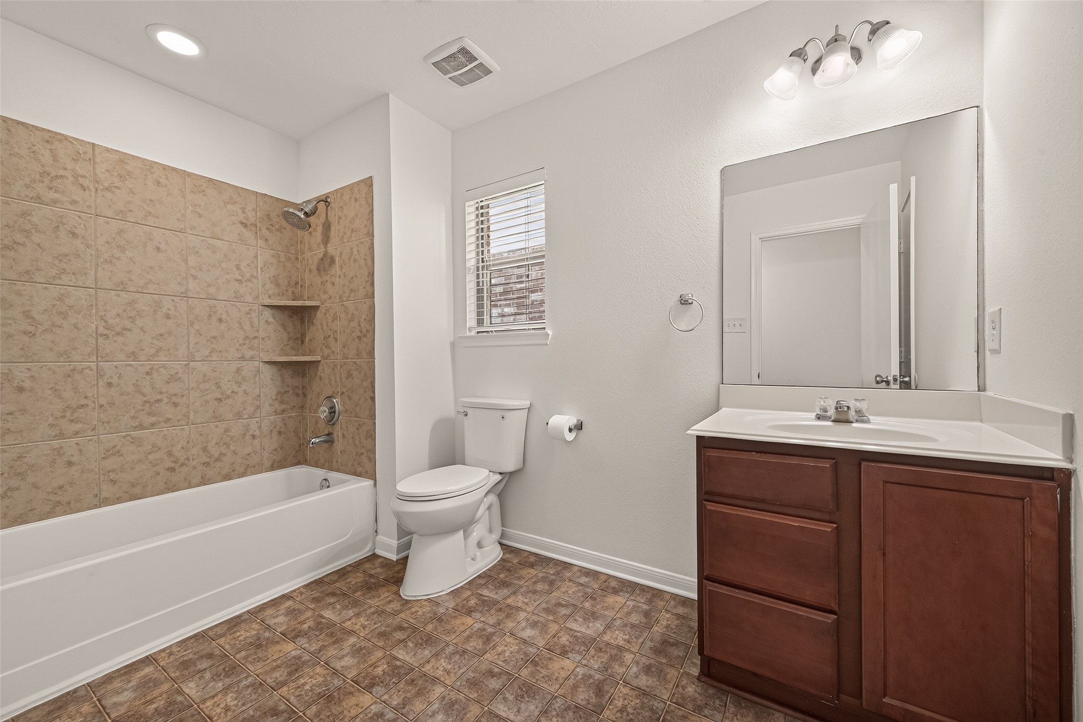 3406 Trent Stone Lane Property Photo 27