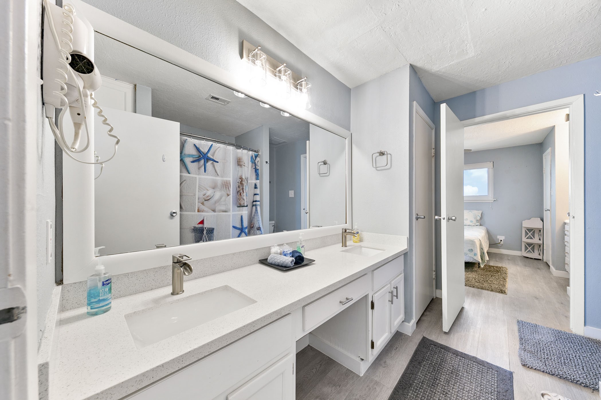 7600 Seawall Blvd 202 Property Photo 17