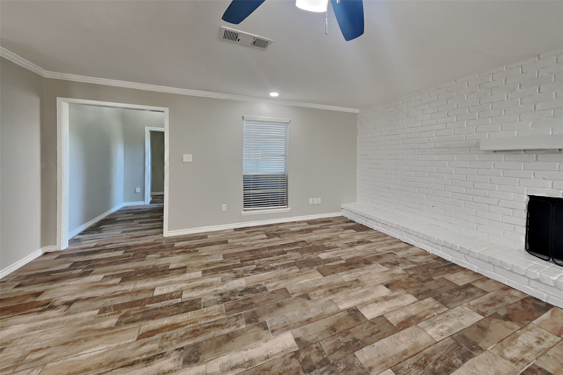 22435 Lost Creek Road Property Photo 4