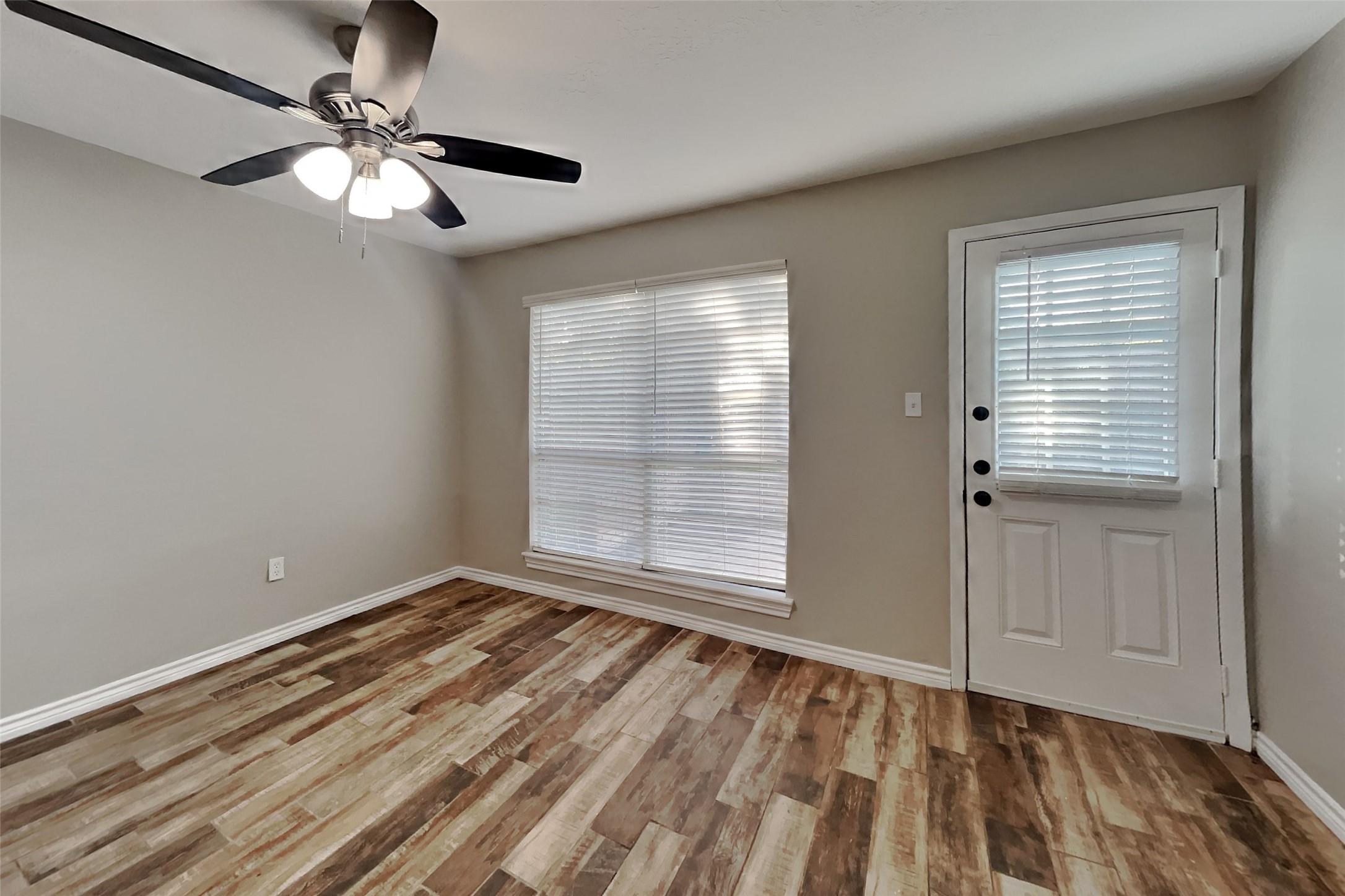 22435 Lost Creek Road Property Photo 16