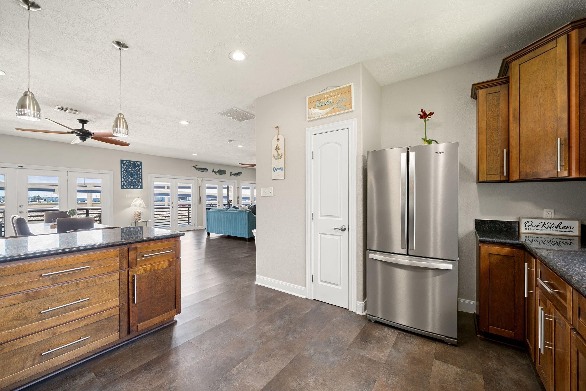 814 Hall Avenue Property Photo 10
