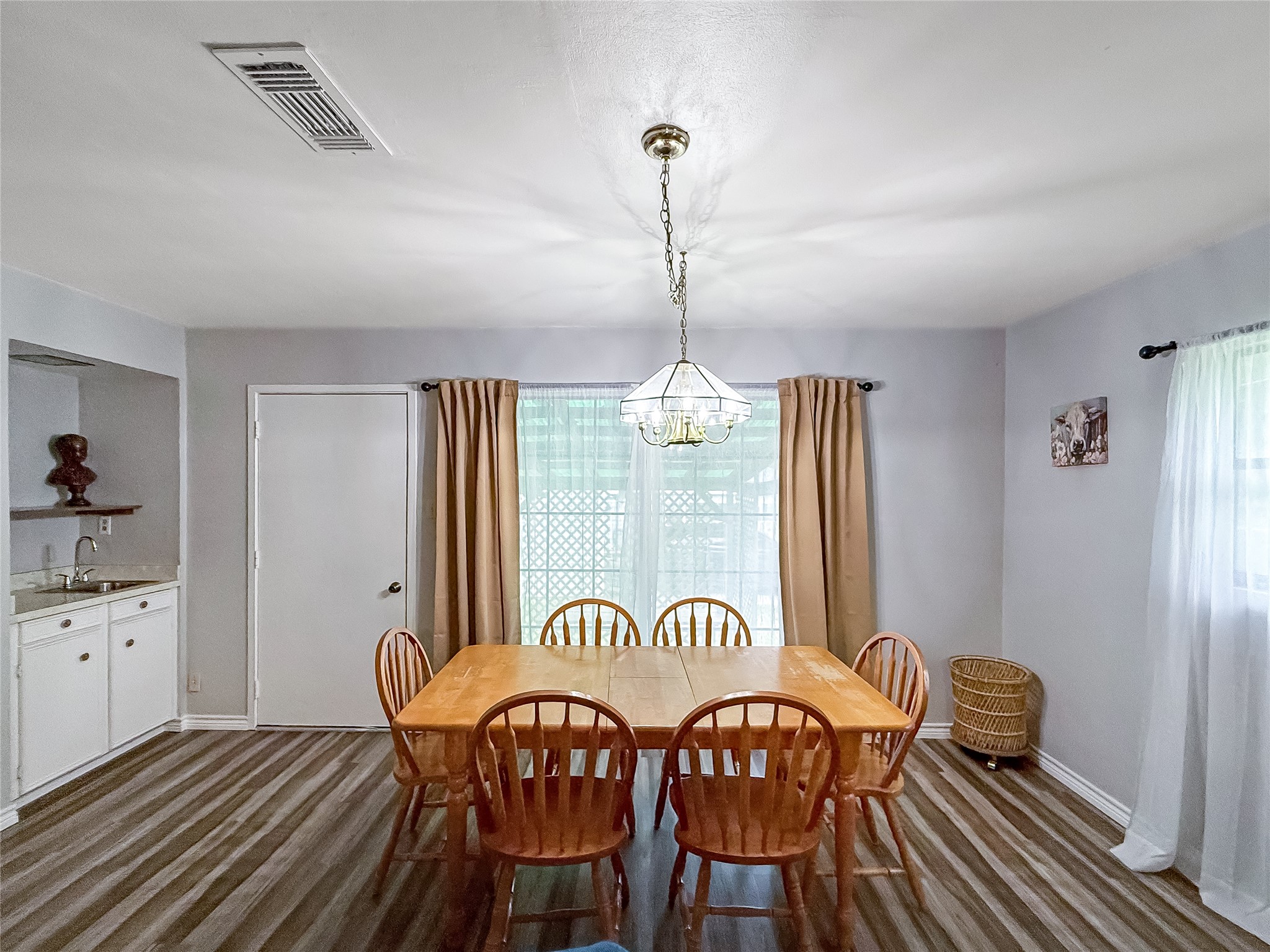 252 Yancy Drive Property Photo 7
