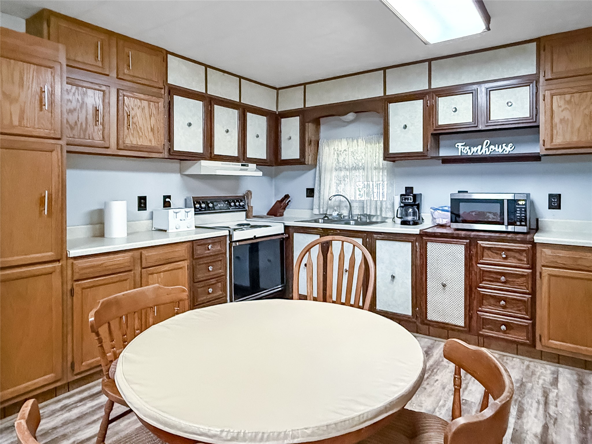 252 Yancy Drive Property Photo 14