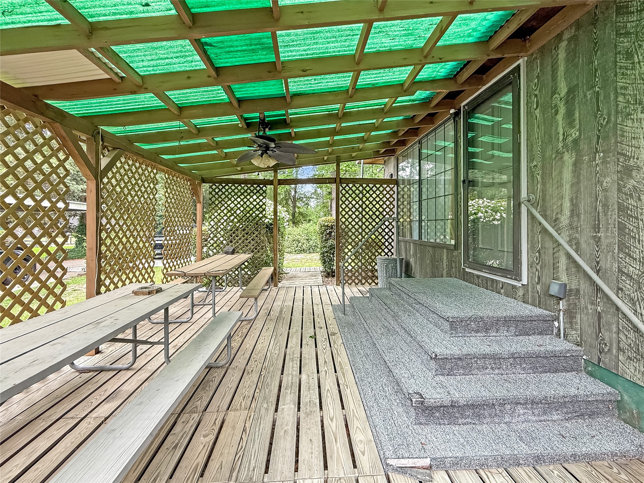 252 Yancy Drive Property Photo 16