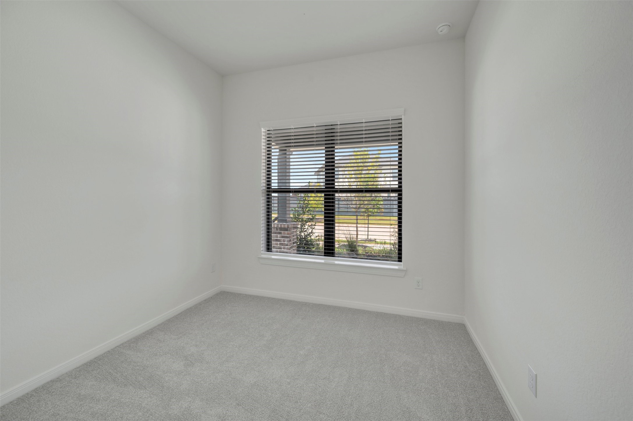 5015 North Star Trail Property Photo 17