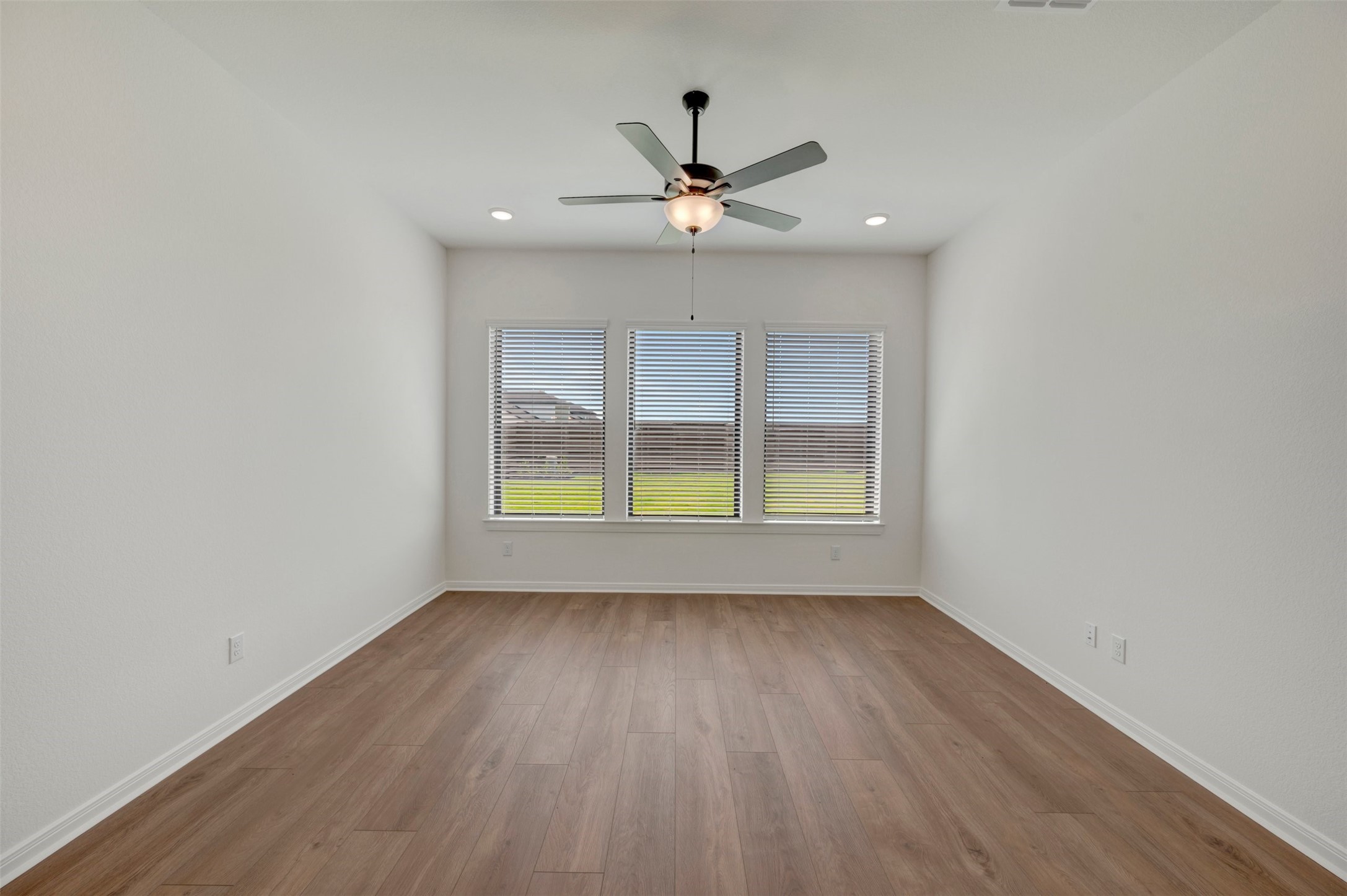 5015 North Star Trail Property Photo 27