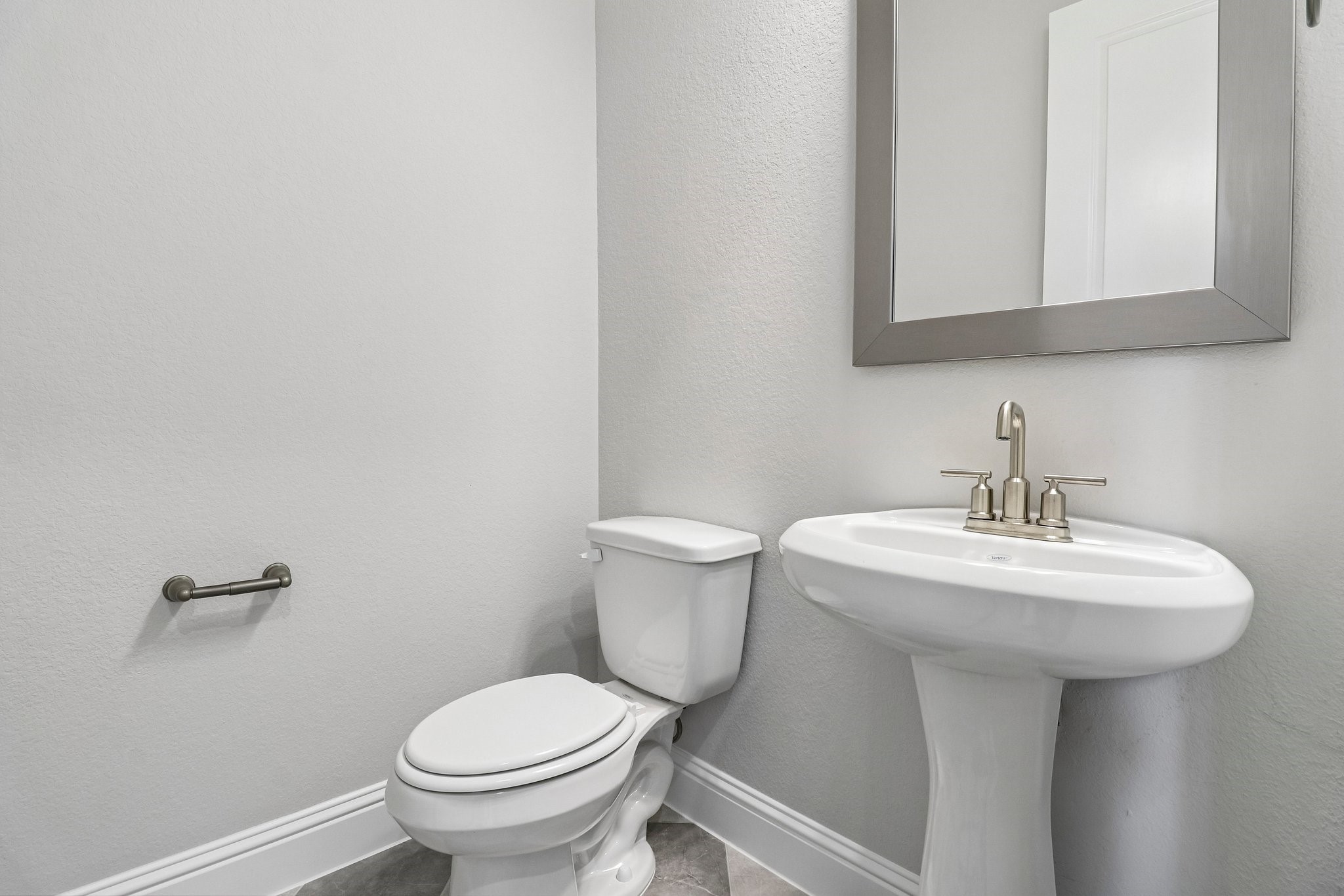 15906 Iris Meadow Drive Property Photo 8