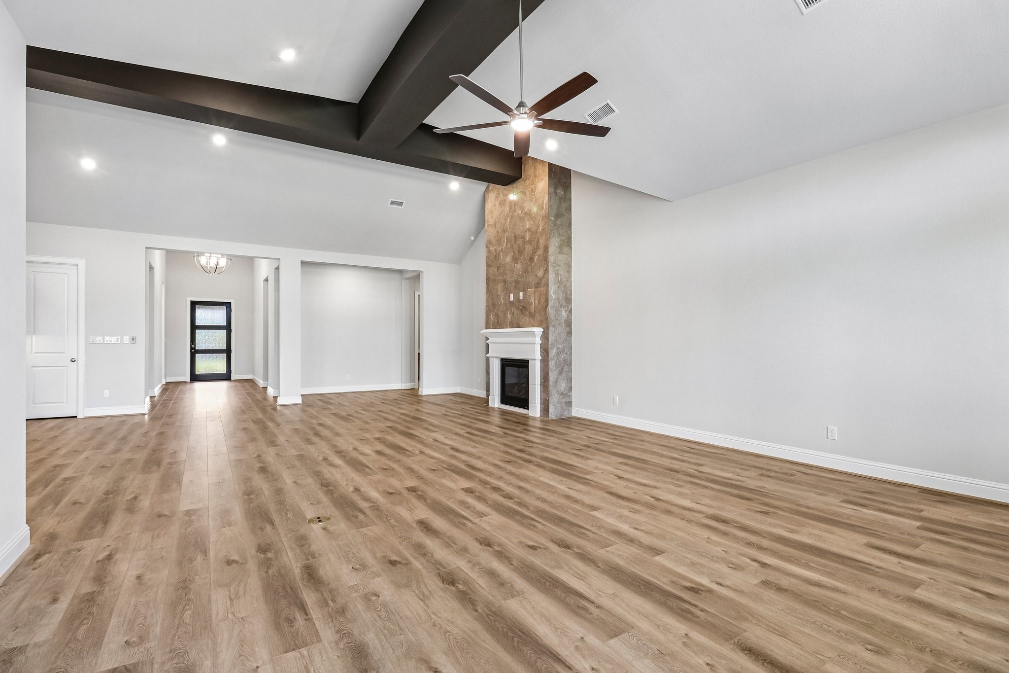 15906 Iris Meadow Drive Property Photo 11