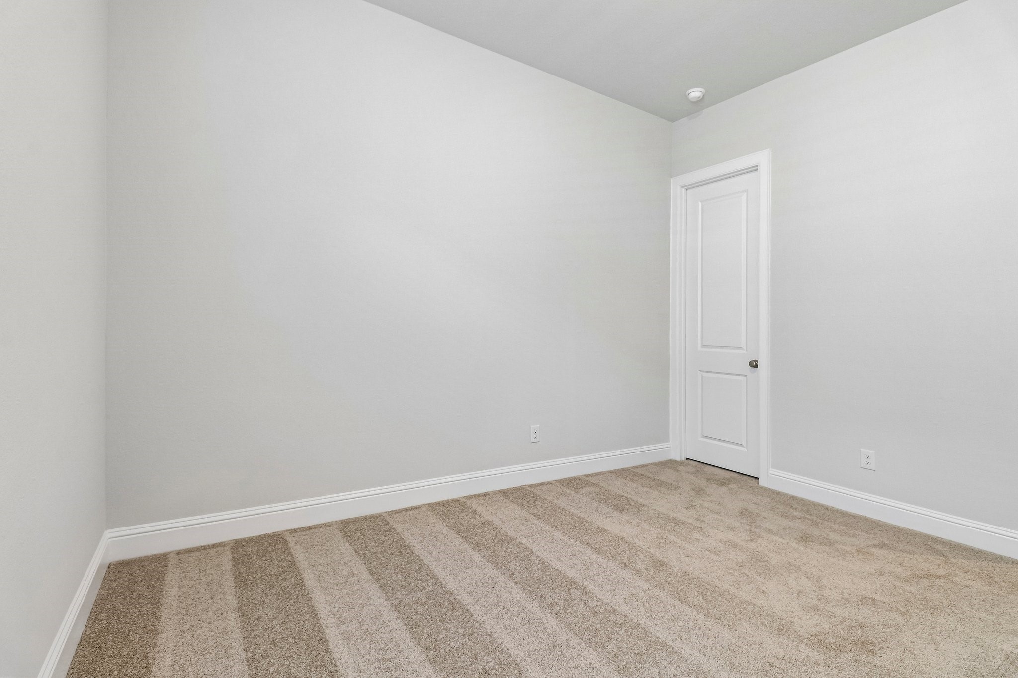 15906 Iris Meadow Drive Property Photo 28