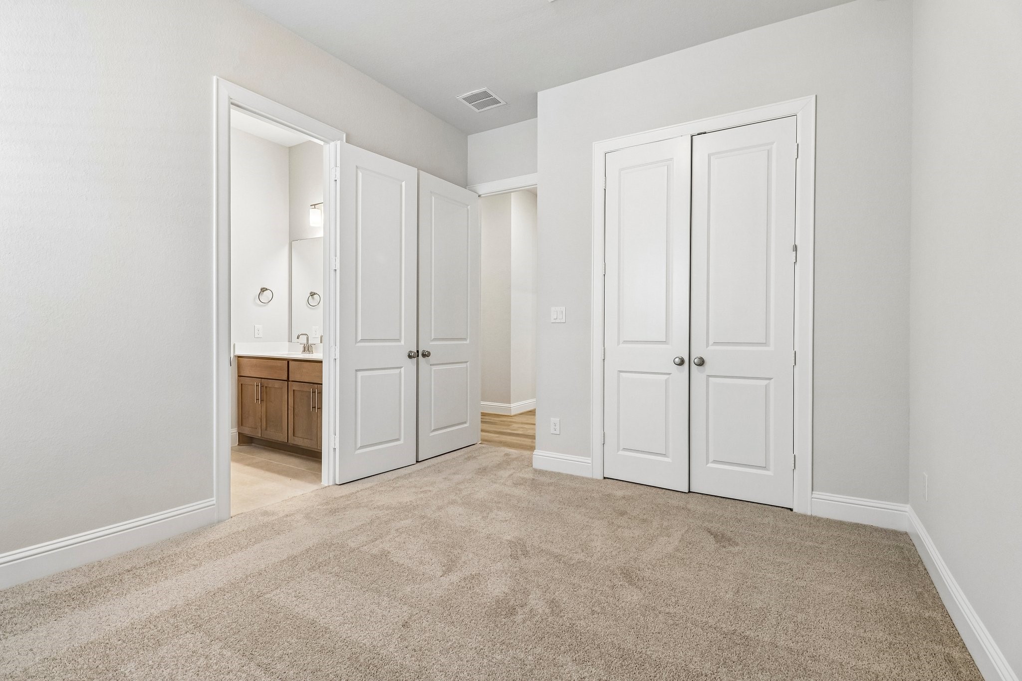 15906 Iris Meadow Drive Property Photo 31