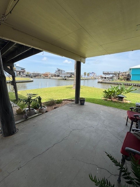 1571 Blue Water Drive Property Photo 6