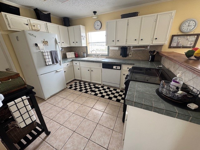 1571 Blue Water Drive Property Photo 10