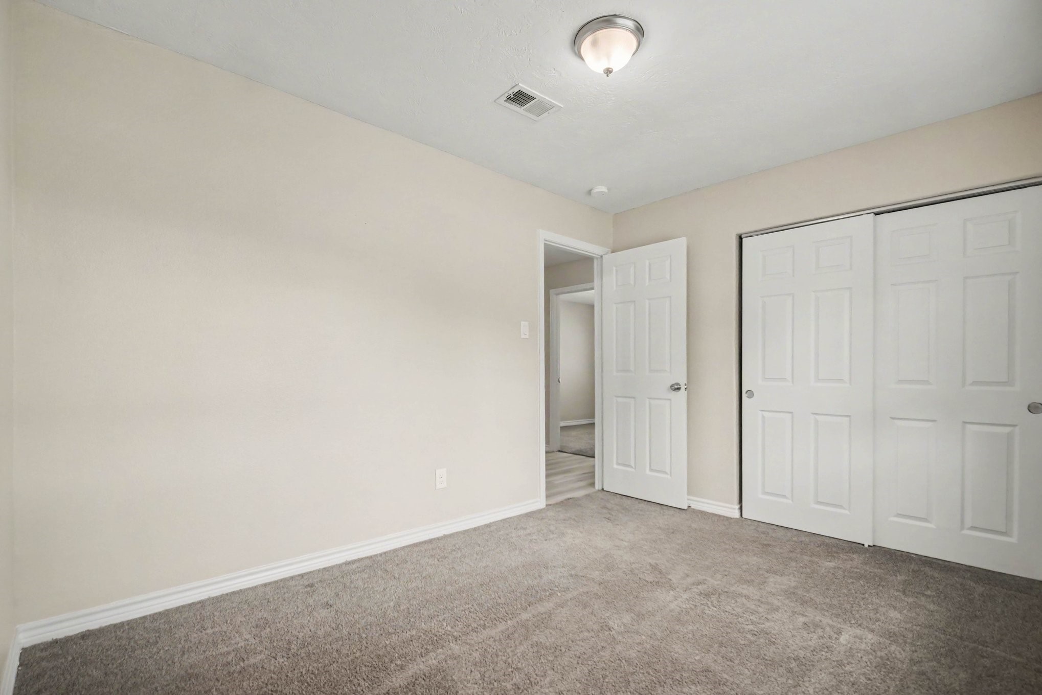 12843 Bamboo Forest Trail Property Photo 15