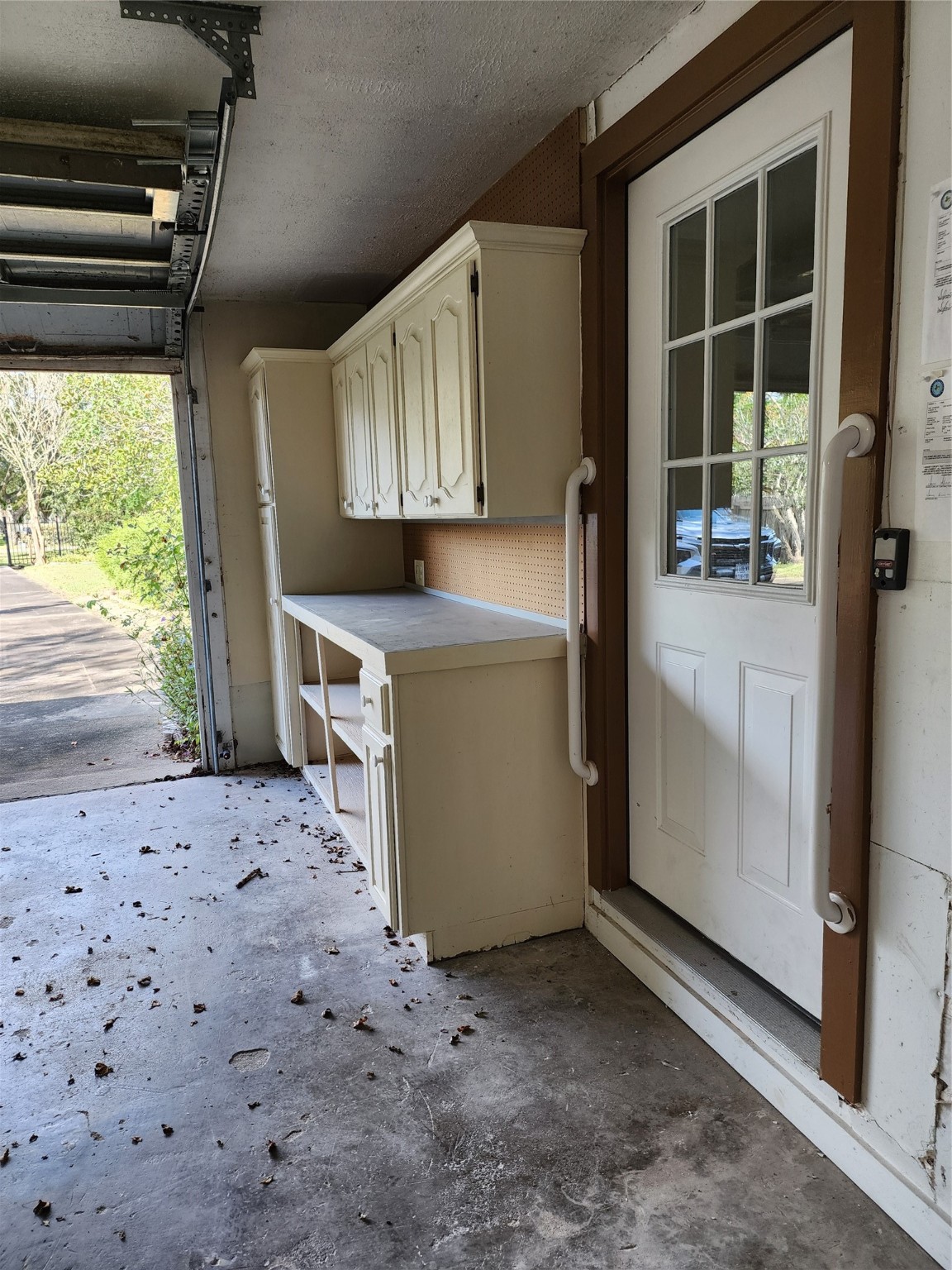 2200 Golden Avenue Property Photo 19