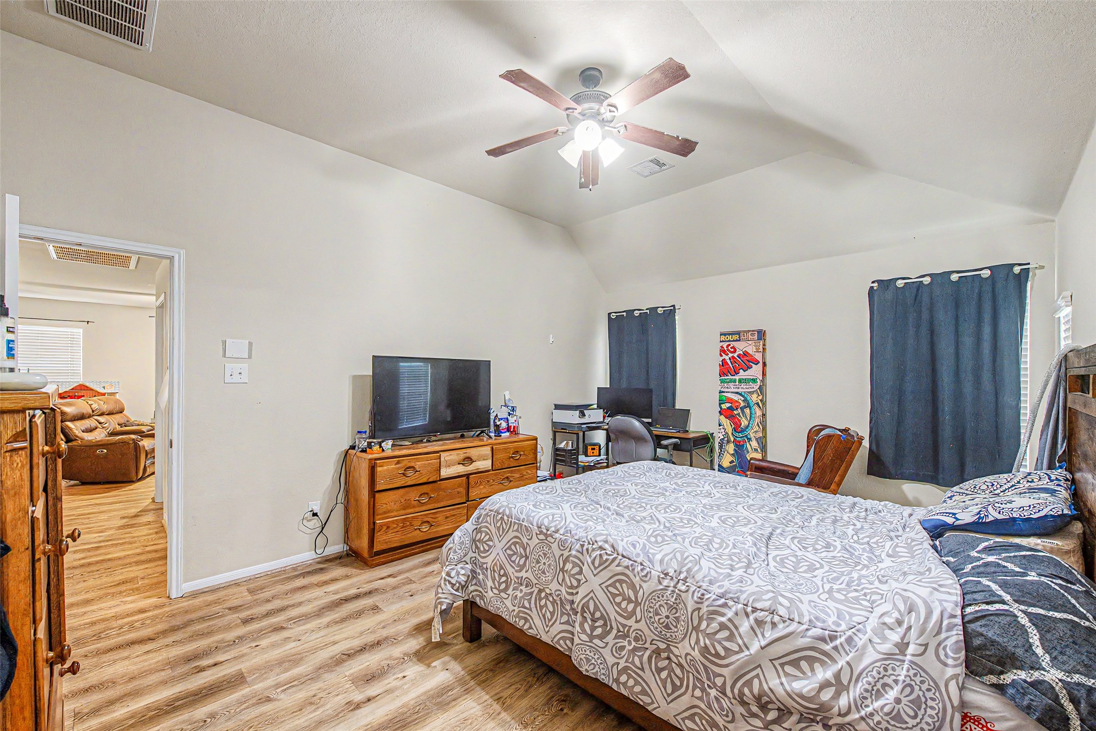 5006 Forest Hurst Glen Property Photo 21