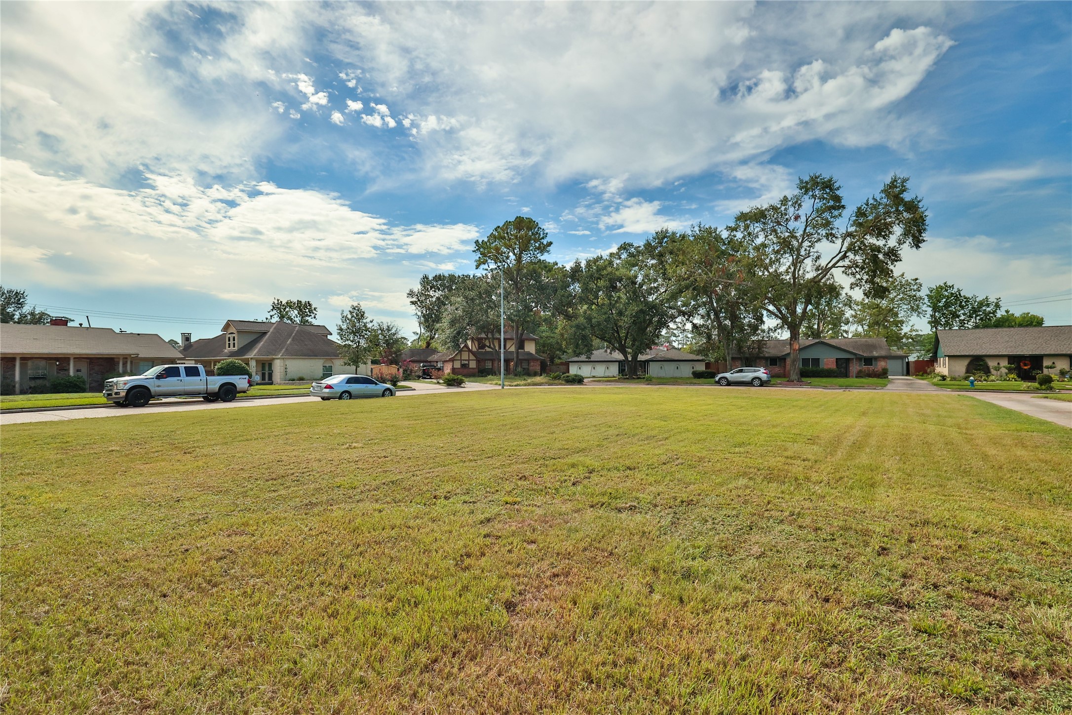 1018 Creekmont Drive Property Photo 11