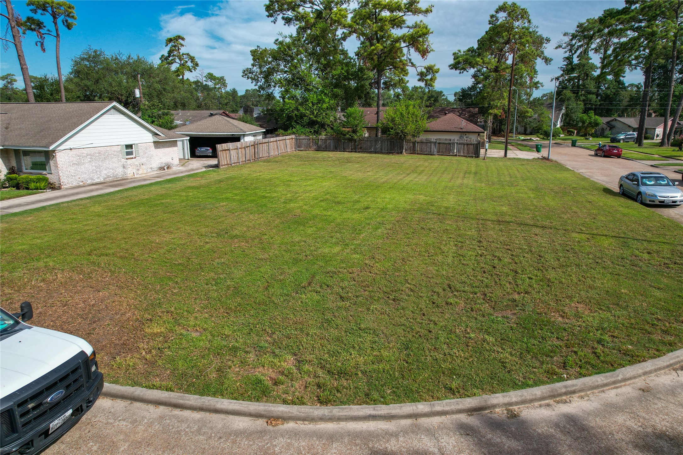 1018 Creekmont Drive Property Photo 12