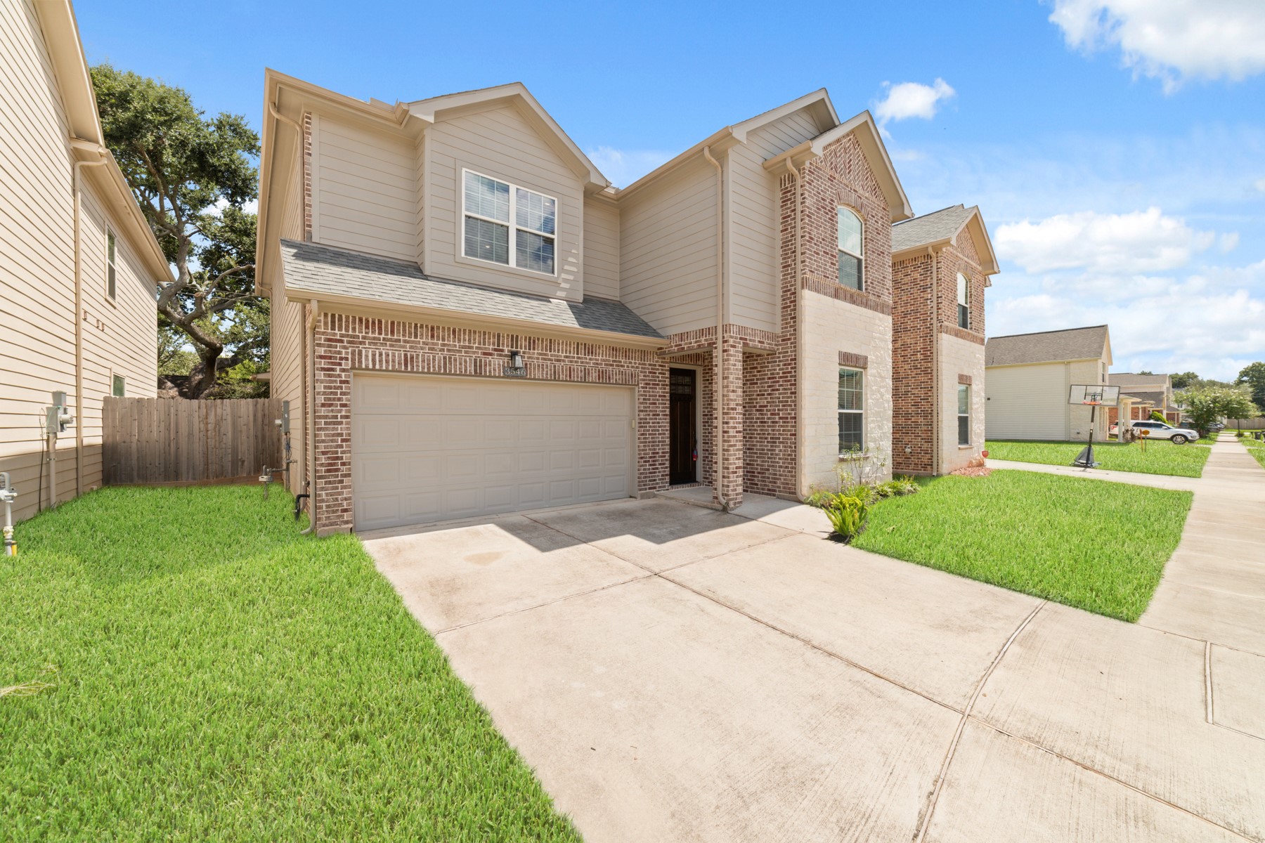 3546 Talia Wood Court Property Photo 2