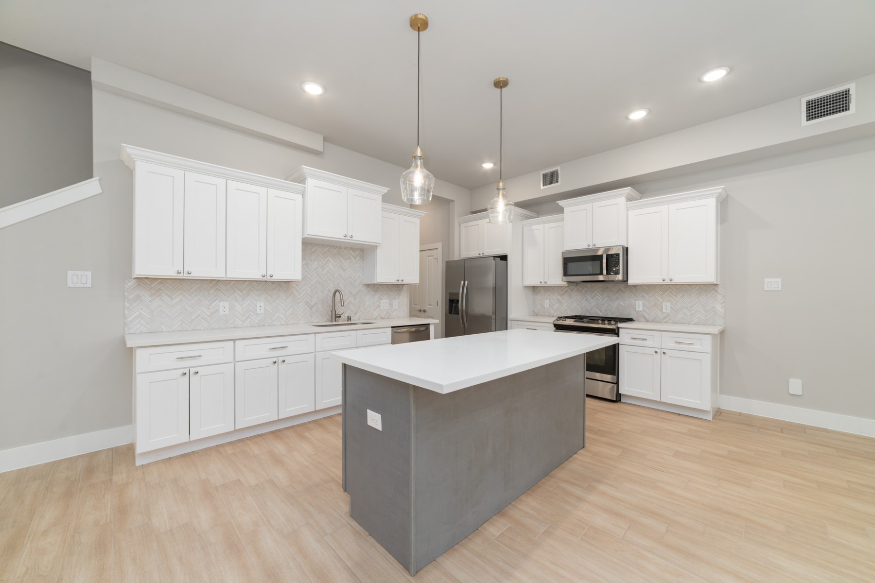 3546 Talia Wood Court Property Photo 12