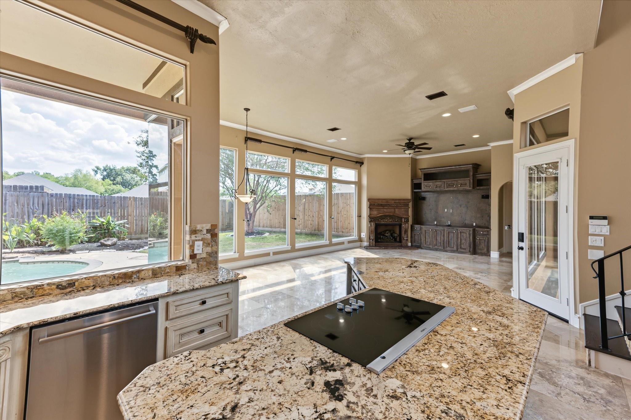 15818 Conners Ace Drive Property Photo 18