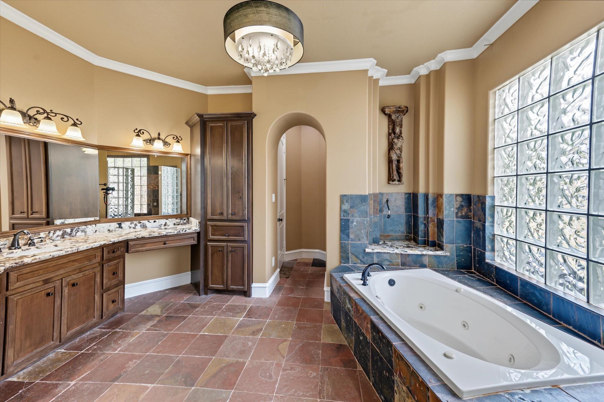 15818 Conners Ace Drive Property Photo 24